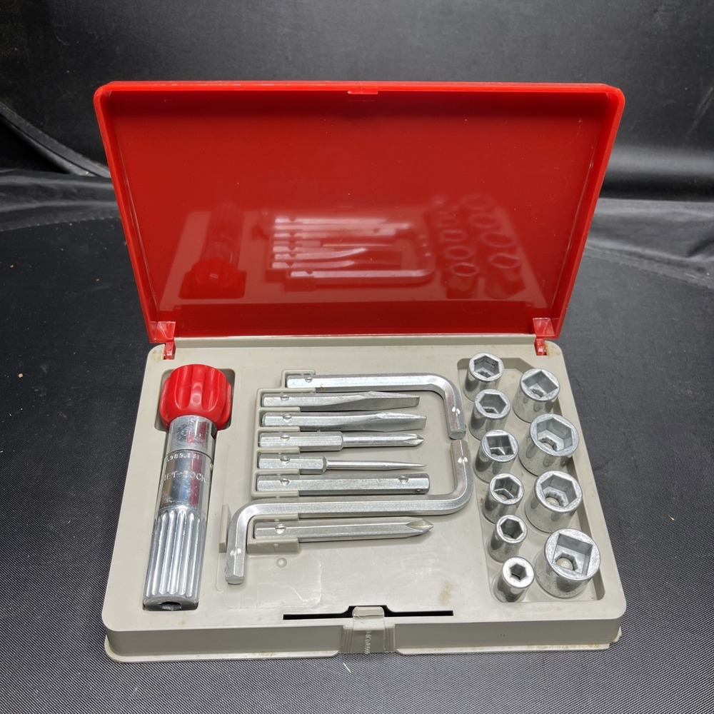 Vintage Made USA Ratchet Socket Driver Set SAE Hex Screwdriver Bits Case Tool